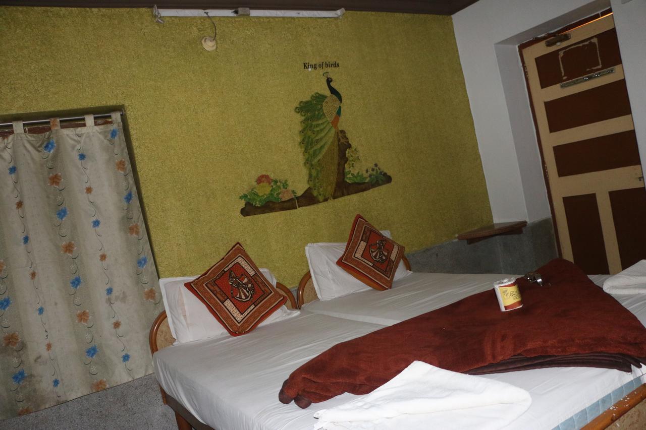 Ratan Hostel Джайсалмер Экстерьер фото