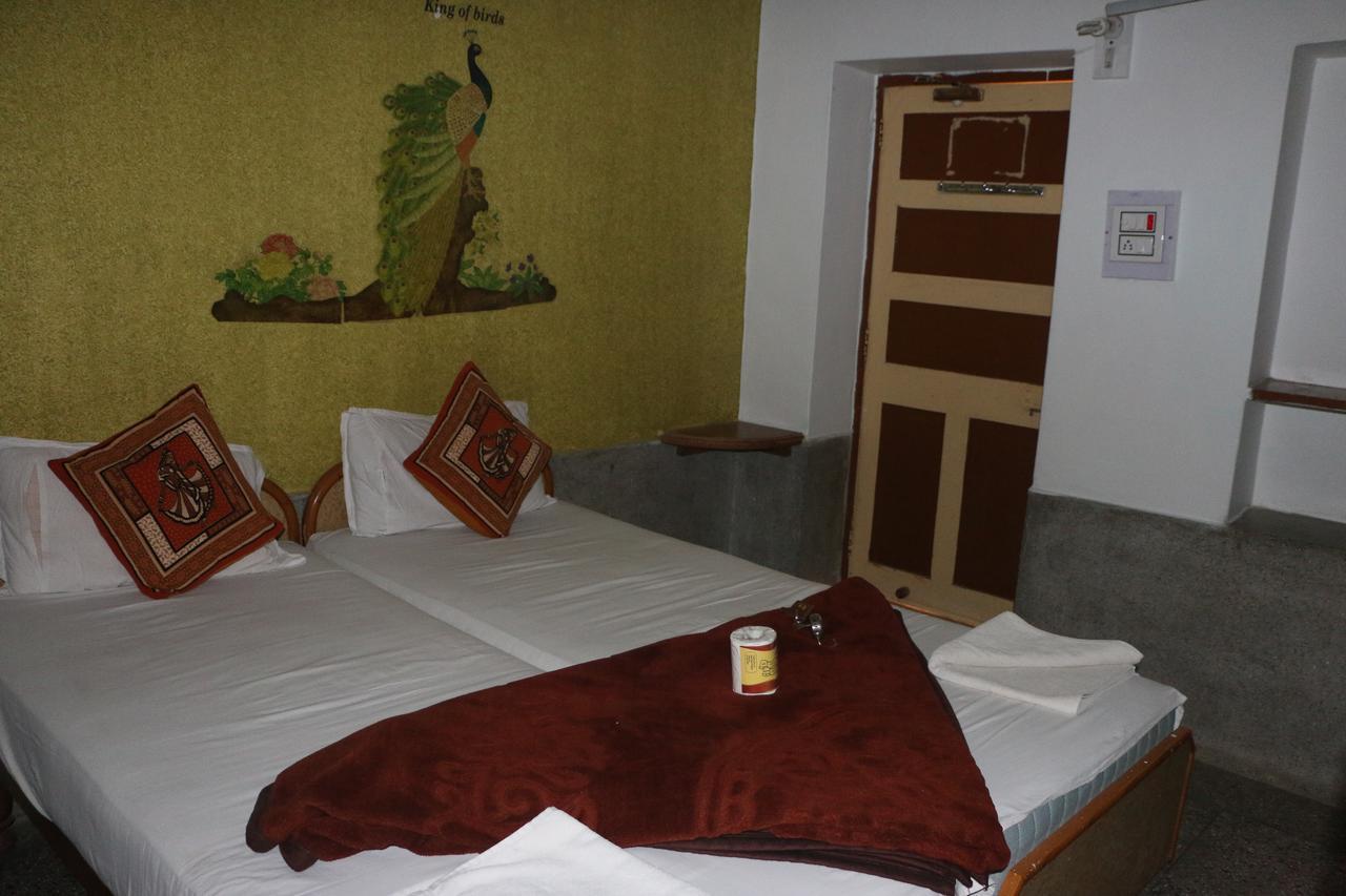Ratan Hostel Джайсалмер Экстерьер фото