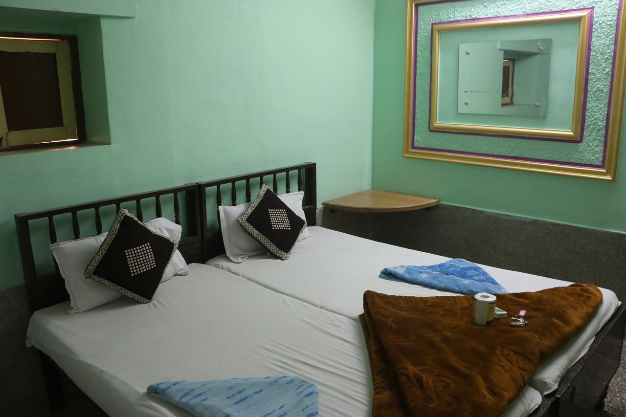 Ratan Hostel Джайсалмер Экстерьер фото